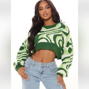 Fashion Nova💅🏽Green Crop Sweater
Size: US4/ Small
Worn once
$7